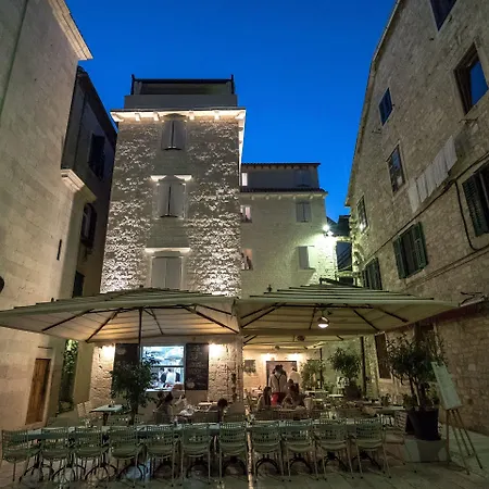 Murum Heritage Hotel-3